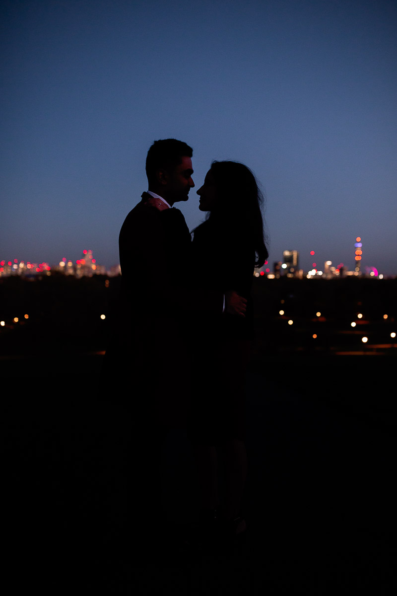 night proposal photos at surprise marriage proposal in london
